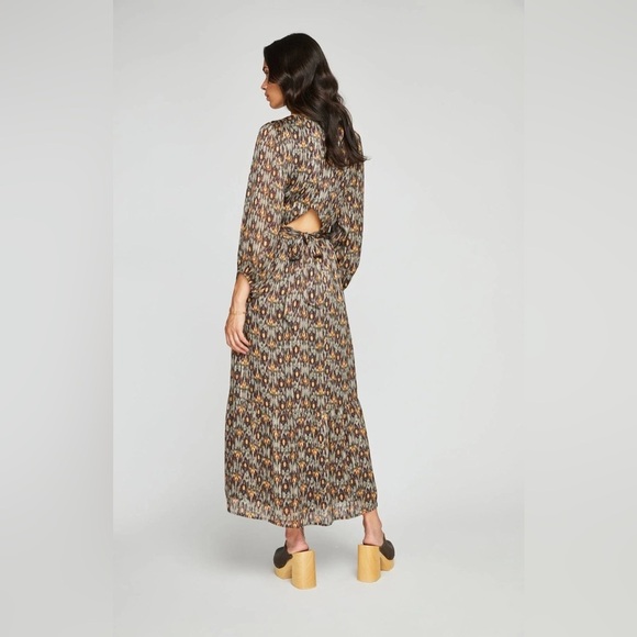 Size M Gentle Fawn Beatrice Dress Olive Glimmer EUC Holiday, Photoshoot $158 - Picture 2 of 8